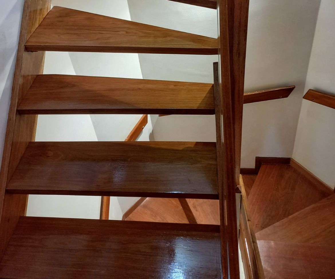 fabrica de escaleras en madera